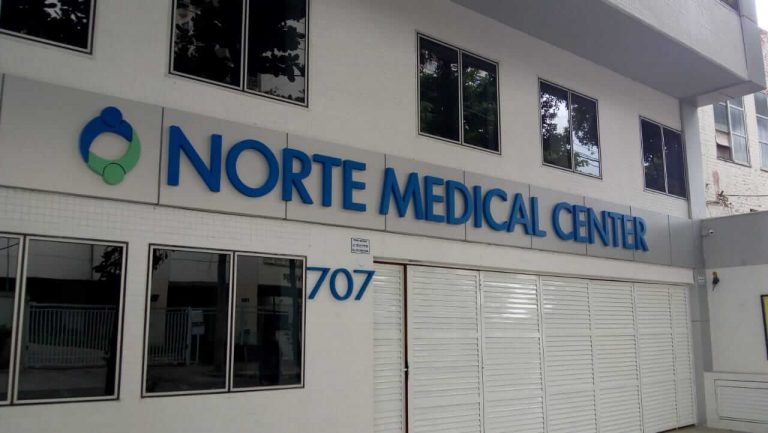 Condominio Norte Medical: empreendimento comercial com 5 andares, direcionado ao publico da área de saúde(consultórios).  Localização: Cachambi